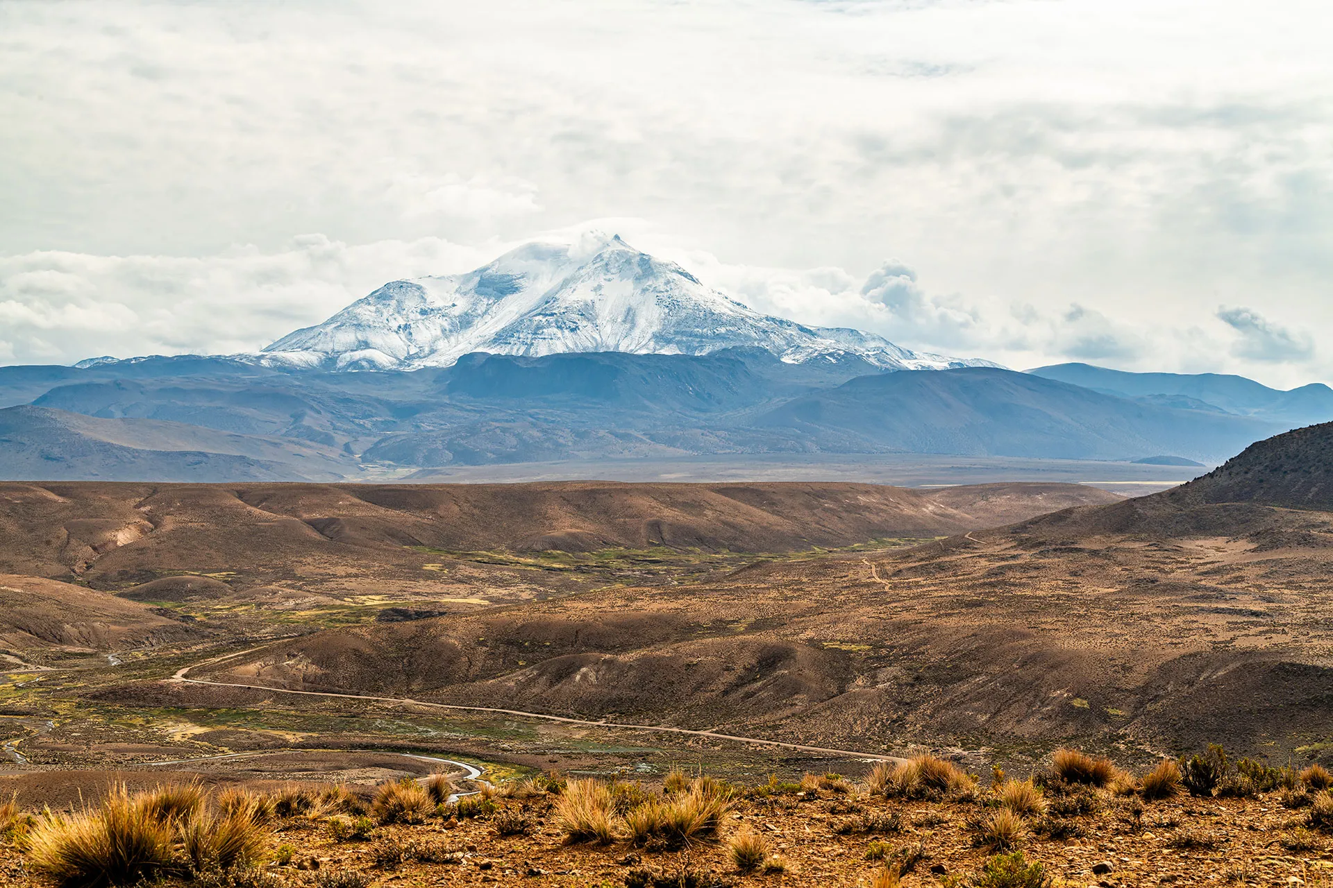 Full-day excursion to lakes and volcanoes